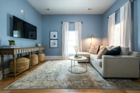 Affordable, Quaint Retreat! 5 Mins to Downtown